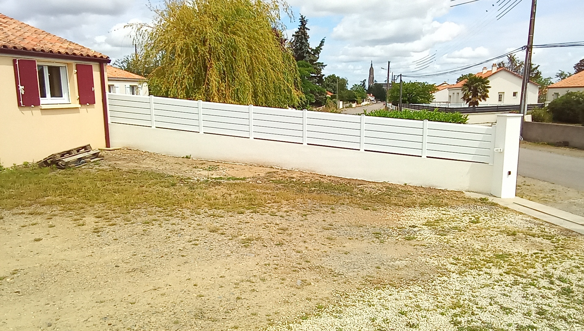 Clôture closea juin 2023